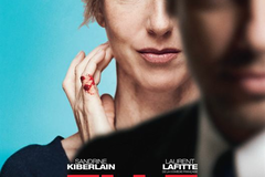 Elle l'adore
