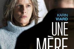 Une mère
